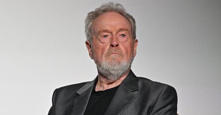 Zaczyna każdy hit od papieru. Tajemnica legendarnego twórcy