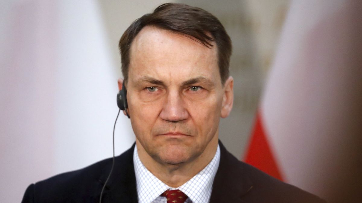 Radosław Sikorski skrytykował rząd PiS za brak efektów ws. Izery