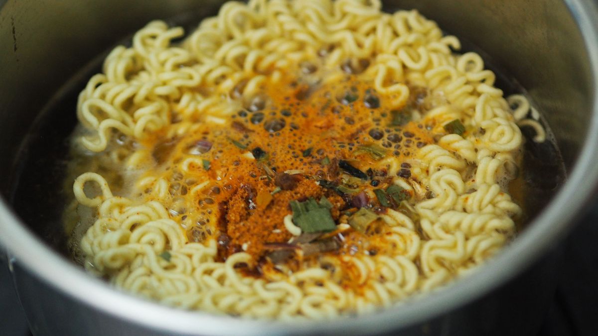 Zapycha żołądek, rujnuje wątrobę i nerki. Ukochane danie milionów Polaków