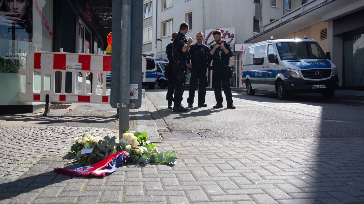 policja, niemcy, państwo islamskie, syryjczyk, nożownik, atak nożownika, zabójstwo Zabójca z Solingen oddał się w ręce policji. Twierdzi, że zabijał za Palestynę