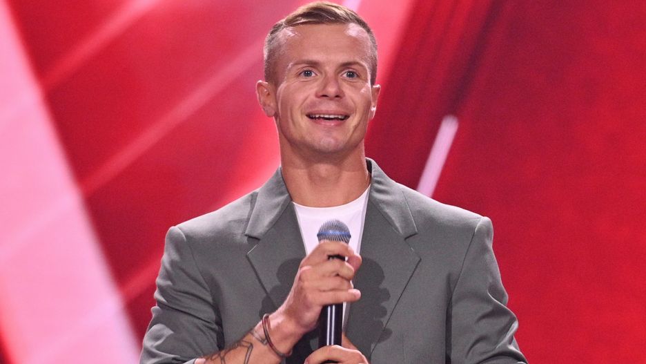 Jan Bogacz TVP
The Voice of Poland XIV
edycja czternasta
sezon czternasty
przeslchania w ciemno dzien 2
blind 2
spiewajacy uczestnicy
Daniel Borzewski
Jan Bogacz TVP
TVP, Rozrywka, The Voice of Poland, muzyka