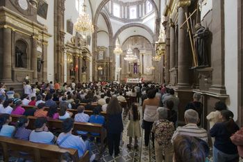 Poniedziałek Wielkanocny: czy trzeba iść do kościoła? Nie wszyscy o tym wiedzą