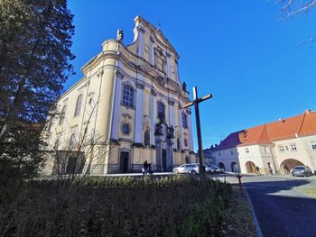 Lubomierz - to tutaj Kargul kłócił się z Pawlakiem. To jedno z najstarszych miast Dolnego Śląska. To właśnie tu kręcono "Samych Swoich"