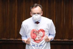 RPD mówi o szczepionkowych eksperymentach. Miażdżące słowa lekarza