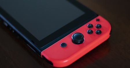 Nintendo Switch i jeszcze jedna nowa wersja – z dłuższym czasem pracy na baterii