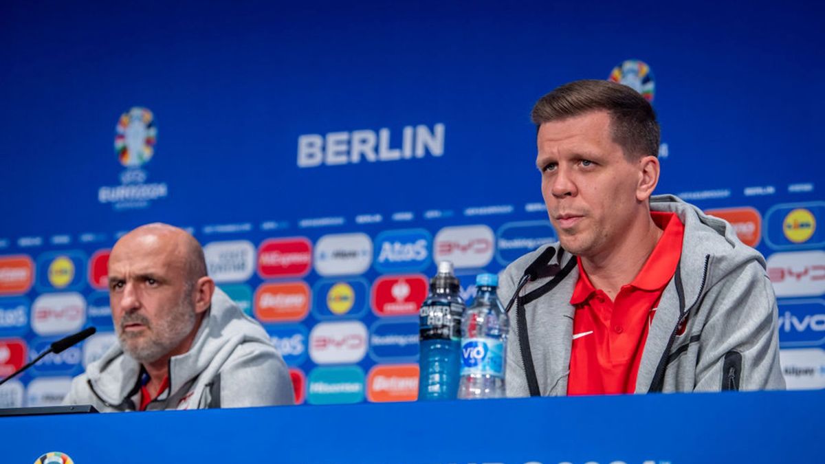 Getty Images / Luciano Lima - UEFA / Na zdjęciu: Wojciech Szczęsny i Michał Probierz