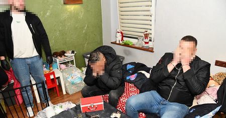 Tunezyjczycy zatrzymani na Śląsku. Oto co ukrywali w mieszkaniu i w aucie