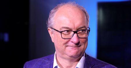 Czarzasty rozbawiony. Padło pytanie o nepotyzm