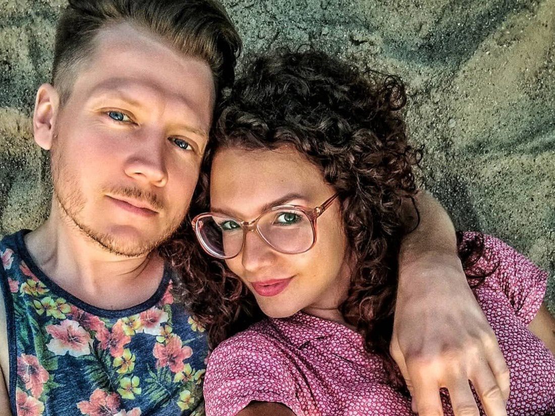 Jakub Tolak z żoną przeszli operacje serca. Pokazali blizny na ciele