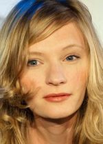 Agata Buzek