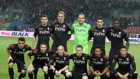 LE: Półfinały bez fajerwerków. Kuriozalny gol Forlana, bez bramek w Hamburgu