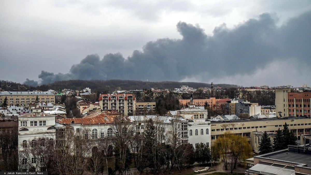 Wojna w Ukrainie. Atak rakietowy we Lwowie. Płonie skład paliw 