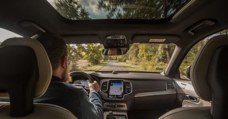 Zanieczyszczone powietrze skraca życie w UE średnio o 8 miesięcy. Odpowiedzią Volvo są filtry powietrza w kabinach