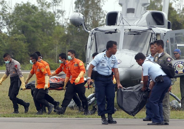 Katastrofa samolotu AirAsia. Są sygnały z czarnych skrzynek