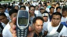 Filipińczycy buntują się przeciw podatkowi od SMSów 1