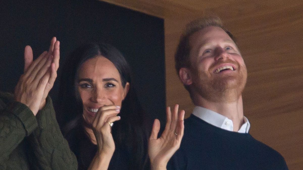 Książe Harry i Meghan Markle na meczu NHL.