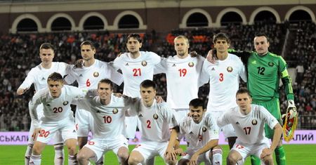 Białoruś oszukuje piłkarski system. Transmisje bez zezwolenia