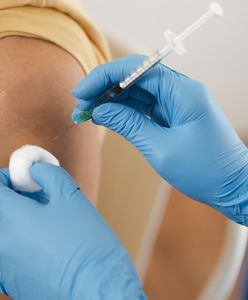 USA. Naukowcy przebadali szczepionki pod kątem Omikrona. Jeden preparat dał zaskakujące rezultaty