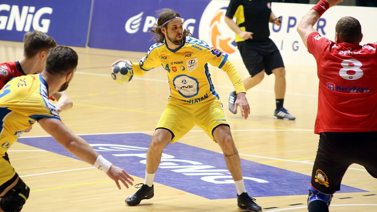 Materiały prasowe / PGNIG SUPERLIGA / MMTS KWIDZYN / Dean Bombac w akcji w ligowym meczu z MMTS-em Kwidzyn