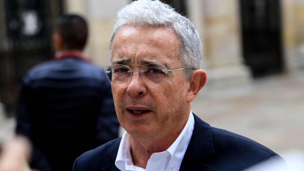 BOGOTA, COLOMBIA - OCTOBER 27: Colombian Former President, Alvaro Uribe Velez, during the election day at the Colombian Congress in Bogota, Colombia October 27, 2019. (Photo by Juancho Torres/Anadolu Agency via Getty Images)