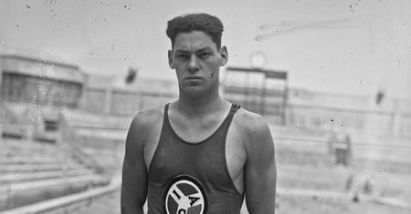 Mistrzostwo, wypalenie i filmy. Johnny Weissmuller