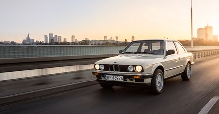 Test: BMW E30 316 - 40 lat temu pokazało, jak powinna wyglądać wszechstronność