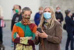 Maseczki ochronne i odmrażanie gospodarki. Ekspert: To dobry plan