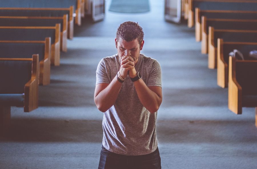 Radny Robert Rabus zaleca modlitwę jako remedium na bezpłodność