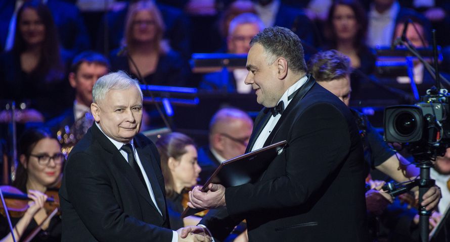 TV Republika podpisała umowę z PiS