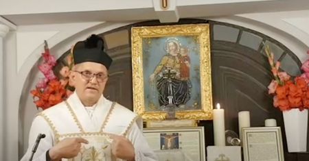 Ksiądz zbulwersowany pomocą chorym. "Wymyślą sobie takiego durnia Owsiaka"