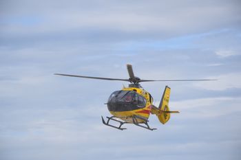 Pszczyna: 15-latek na hulajnodze zderzył się z rowerzystą