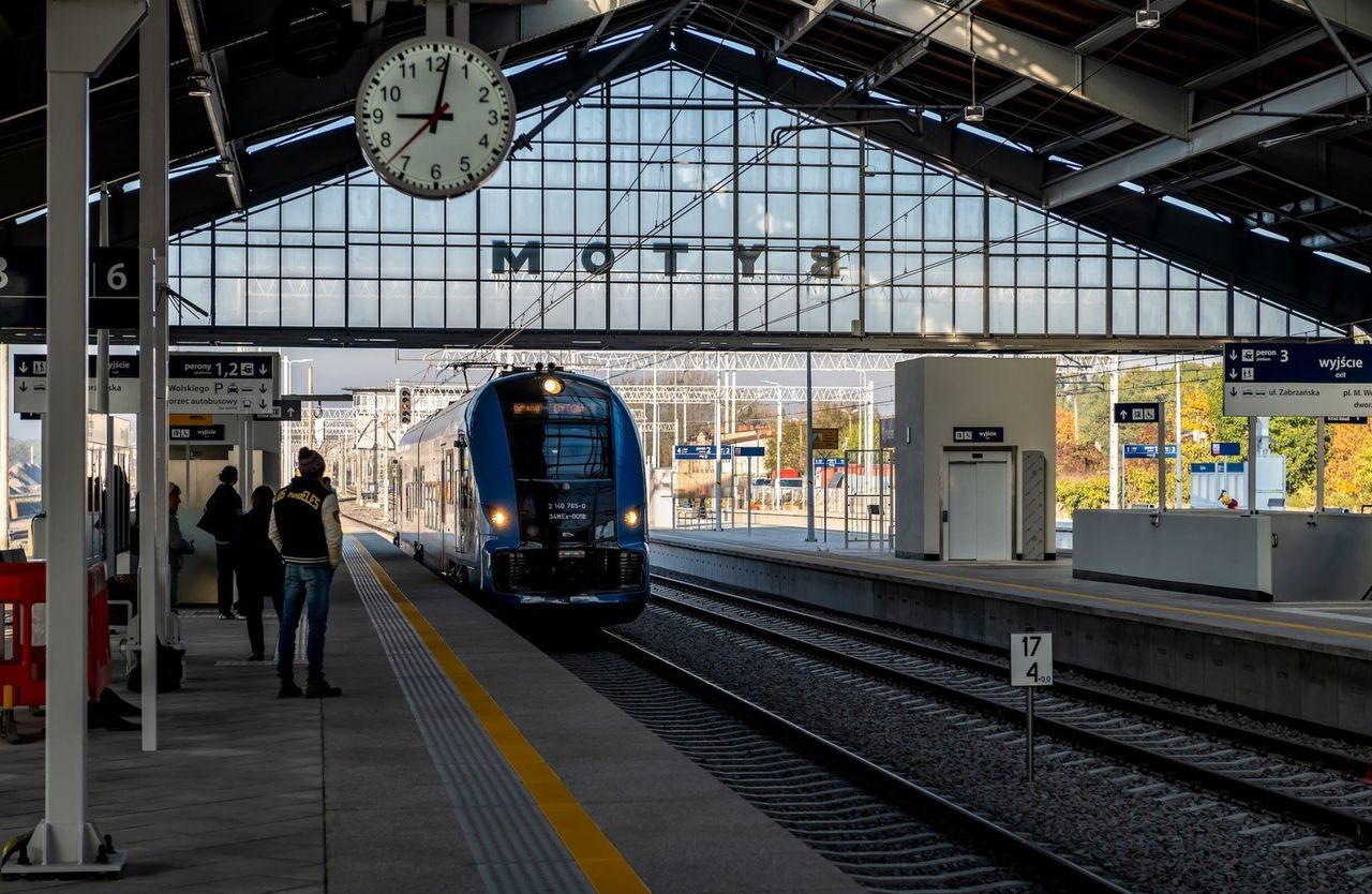 Katowice: Wielkie kolejowe inwestycje. Inne śląskie miasta też zyskują. Nowe perony, stacje, szybsze podróże to już codzienność