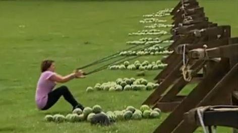 Kto arbuzem wojuje, od arbuza ginie [wideo] 1