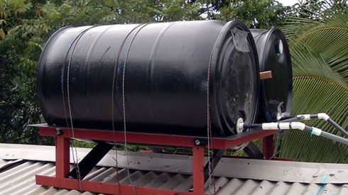 Zrób sam solarny nagrzewacz wody bez użycia paneli słonecznych (wideo) 1