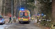 Bohaterska akcja policjantów w Jeleniej Górze. Wynieśli ludzi z płonącego budynku – dwóch funkcjonariuszy trafiło do szpitala