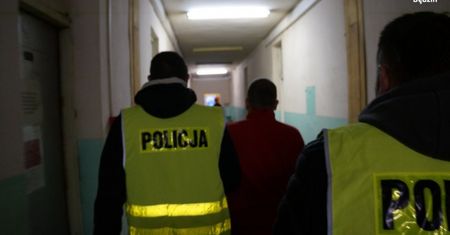 Śląskie. Ukrywał się od trzech lat. Namierzyli go, gdy przyjechał z żoną do restauracji