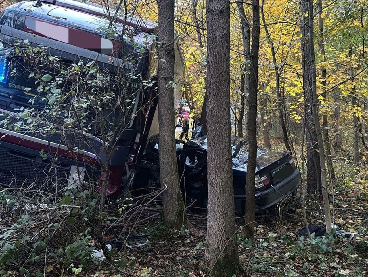 Hrebenne: Tragiczny wypadek w kolejce do przejścia granicznego. Zginął kierowca ciężarówki