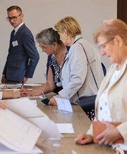 Wybory prezydenckie 2025. Zmiana miejsca głosowania w Polsce i za granicą. Jak i do kiedy zgłosić?