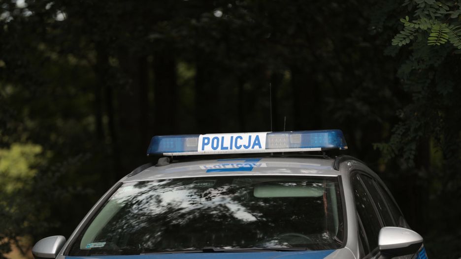 Policyjna kontrola trze?wo?ci kieowc�w w Zielonej G�rze
09.07.2024 Zielona Gora akcja Trzezwy kierowca policyjna policja kontrola trzezwosci alkomat alkomatem alkomatu kontrola kierowcy kierowca policja policji drogowka bulaje koguty swiatla policyjne radiowoz
fot. Piotr Jedzura/REPORTER
Piotr Jedzura/REPORTER