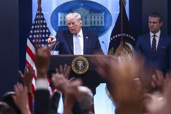 Od wojny do współpracy. Trump zapowiada wydobycie irańskiego uranu