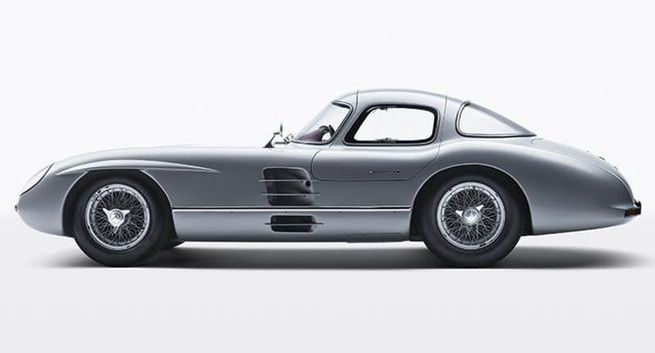 Mercedes z 1955 roku sprzedany za rekordową sumę 135 mln euro