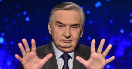 Od lat prowadzi "Jeden z dziesięciu", ale wcześniej pracował w innym zawodzie. Kim z wykształcenia jest Tadeusz Sznuk? Możecie się ZDZIWIĆ