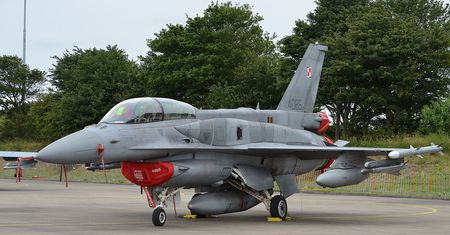 Pierwsza Polka za sterami F-16: Historyczna chwila w polskim lotnictwie