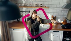 „Pewna droga do domu” hasłem reklamowym marki Freedom