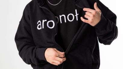 Viki Gabor wydała kolekcję ubrań "ARONOŁ". Kosmiczne ceny dresów