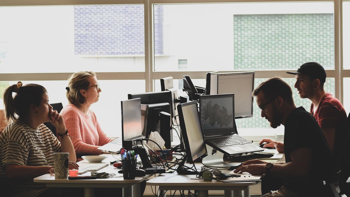 Młodzi oczekują płac na poziomie 4800 zł netto na start po studiach