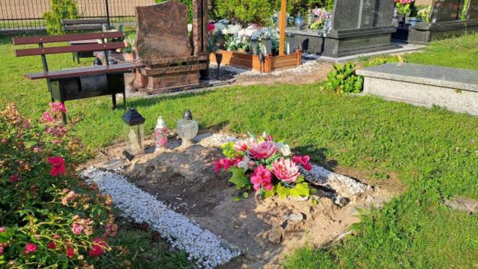 Cmentarne hieny w akcji. Kradną całe nagrobki