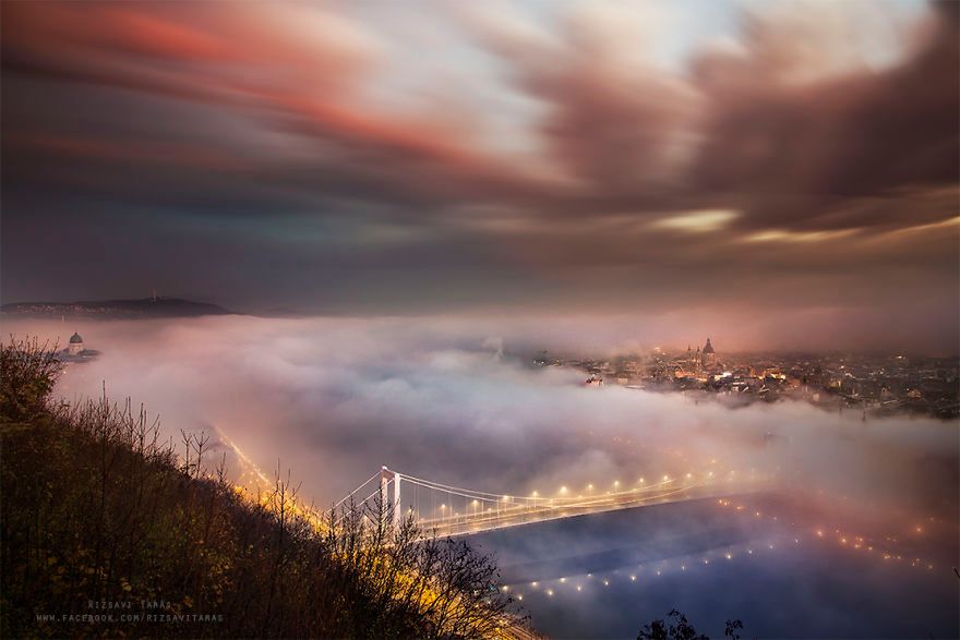 Fotograf potrzebował aż 4 lat, by zrobić niesamowite zdjęcia Budapesztu pogrążonego we mgle 7