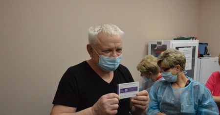 Szczepienia przeciw COVID-19 rozpoczęte