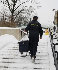 "Nie ma tu pomyłki". Związkowcy ujawnili pensje w Poczcie Polskiej